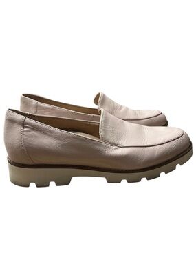 VIONIC Kensley  Patent Leather Loafers in Peony Size 9.5